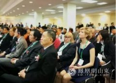 華光國(guó)瓷亮相中國(guó)消費(fèi)品（俄羅斯）品牌展引贊嘆！